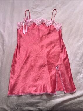 Victoria's Secret Pink Bow Satin Lace-Trim Chemise